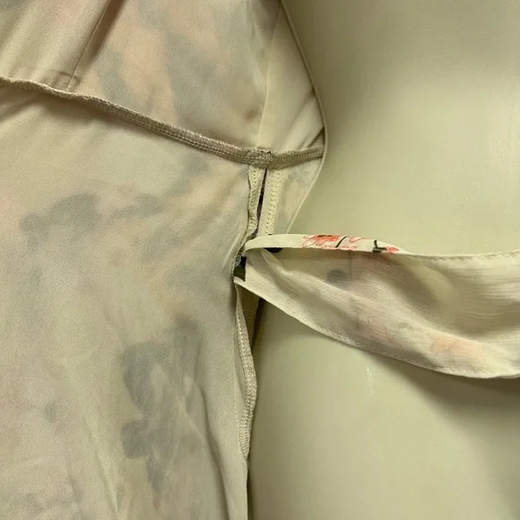 Vici Floral Wrap Maxi Dress Women’s Size Small NWOT - Picture 5 of 9